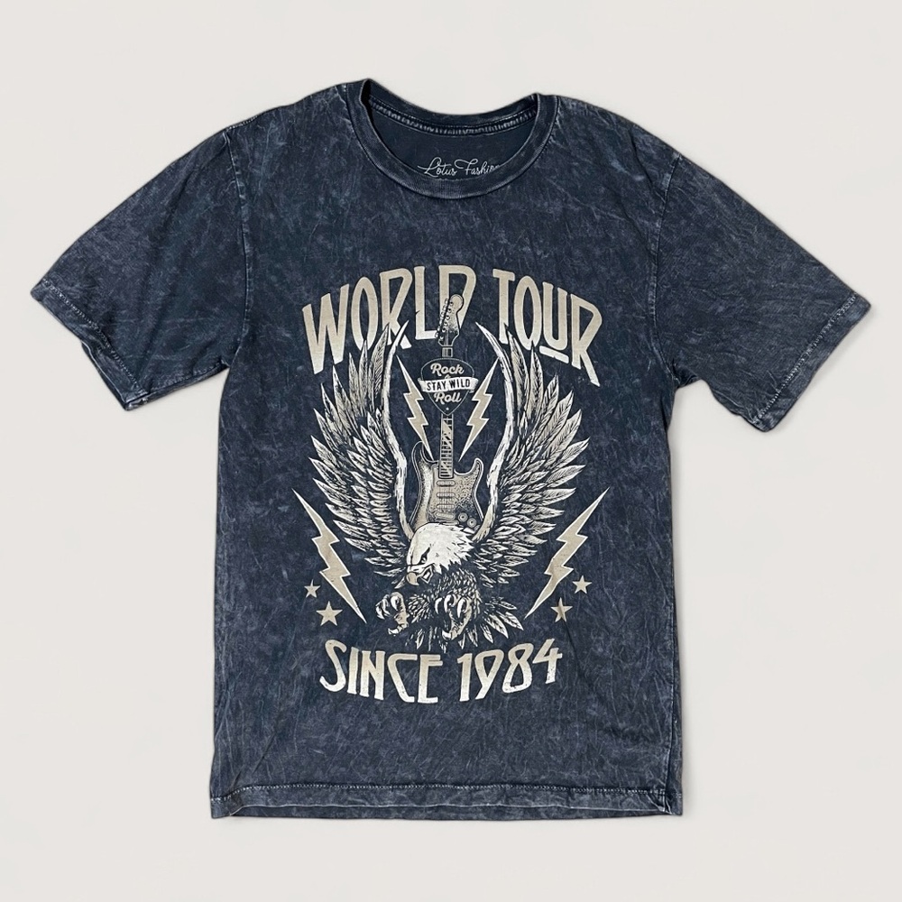 Lotus Fashion Rock n Roll Distressed T-Shirt with Vintage Graphic • Small